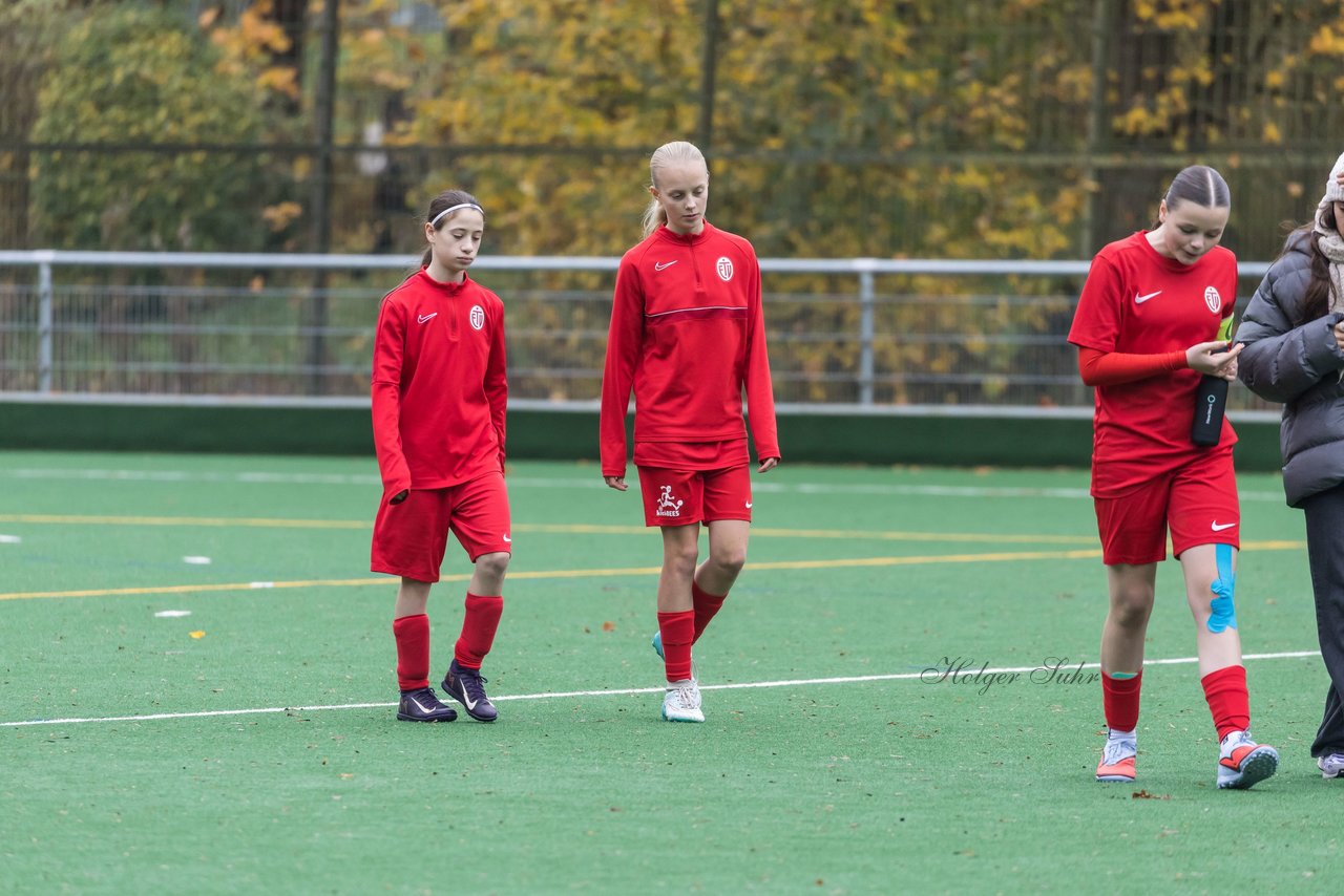 Bild 108 - wCJ VfL Pinneberg - Eimsbuettler TV : Ergebnis: 0:3